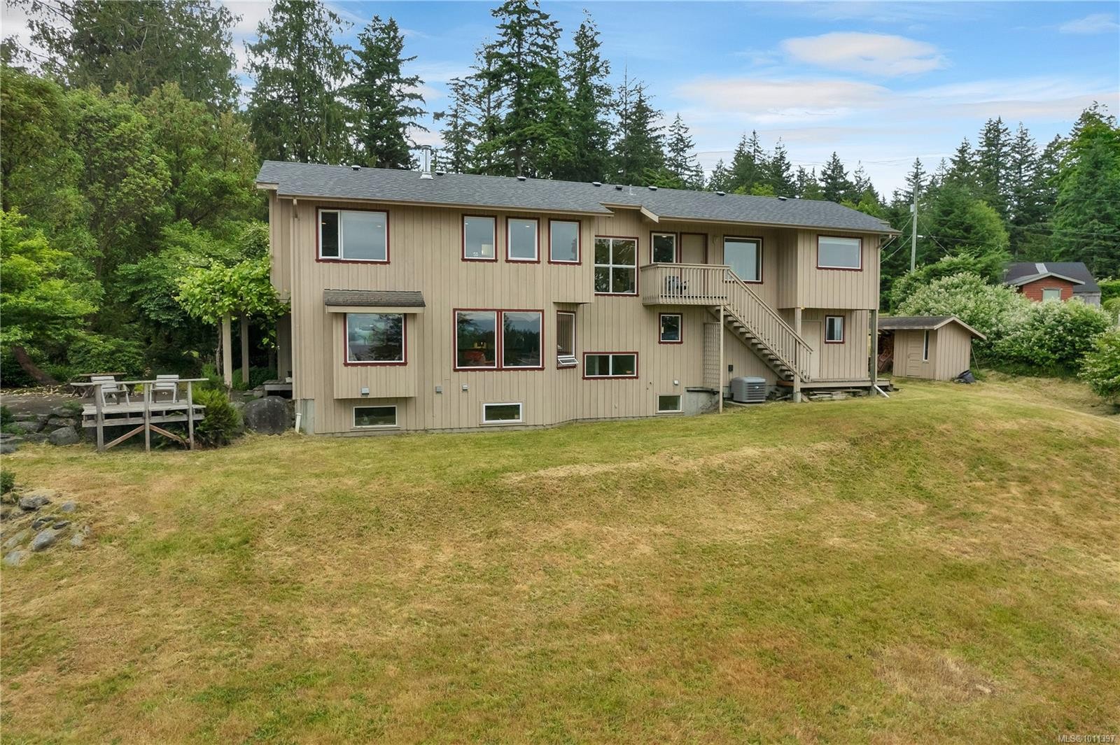









1418


Schooner

Rd,
Quadra Island,




BC
V0P 1H0

