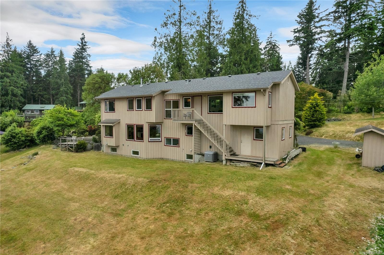 









1418


Schooner

Rd,
Quadra Island,




BC
V0P 1H0

