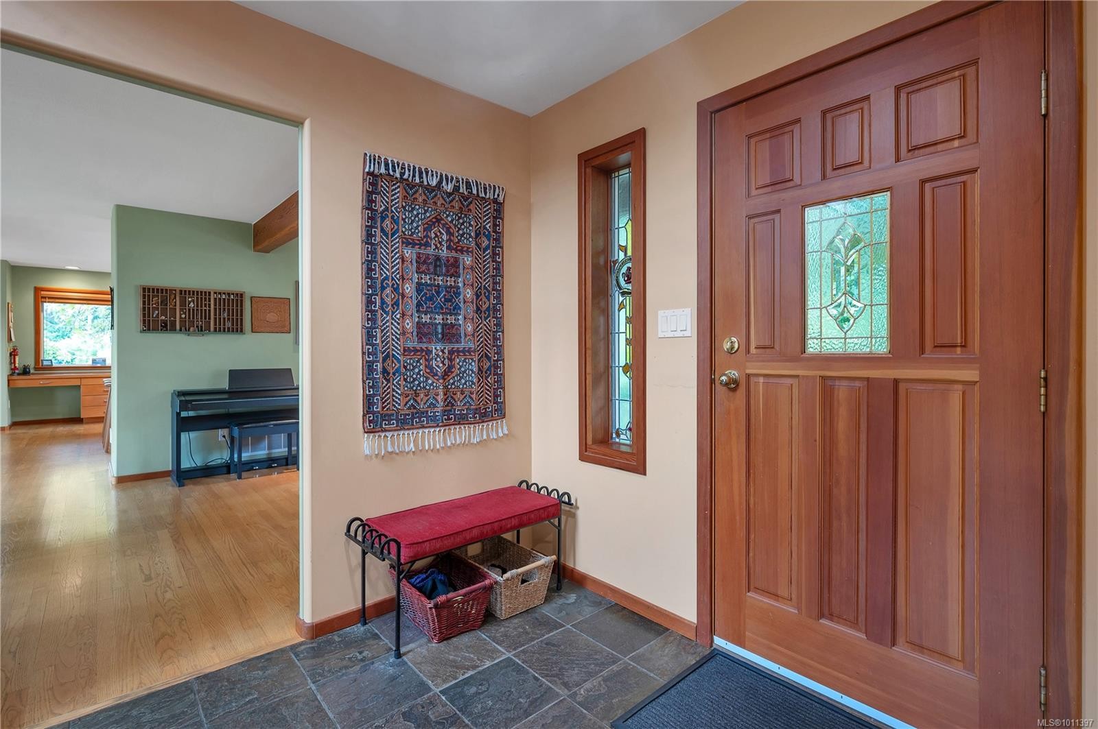 









1418


Schooner

Rd,
Quadra Island,




BC
V0P 1H0

