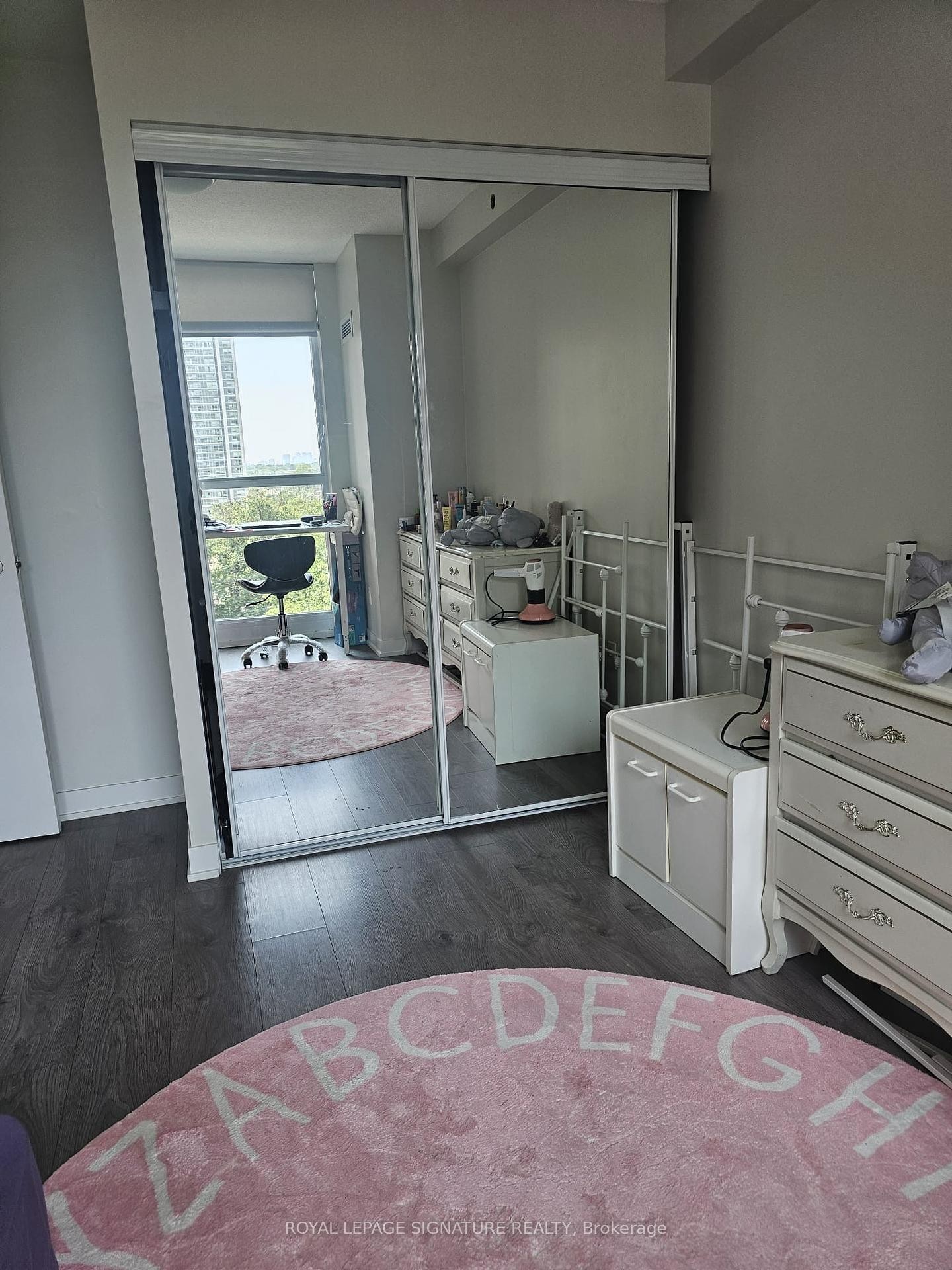 









123


Parkway Forest

Drive, 702,
Toronto,




ON
M2J 0G1

