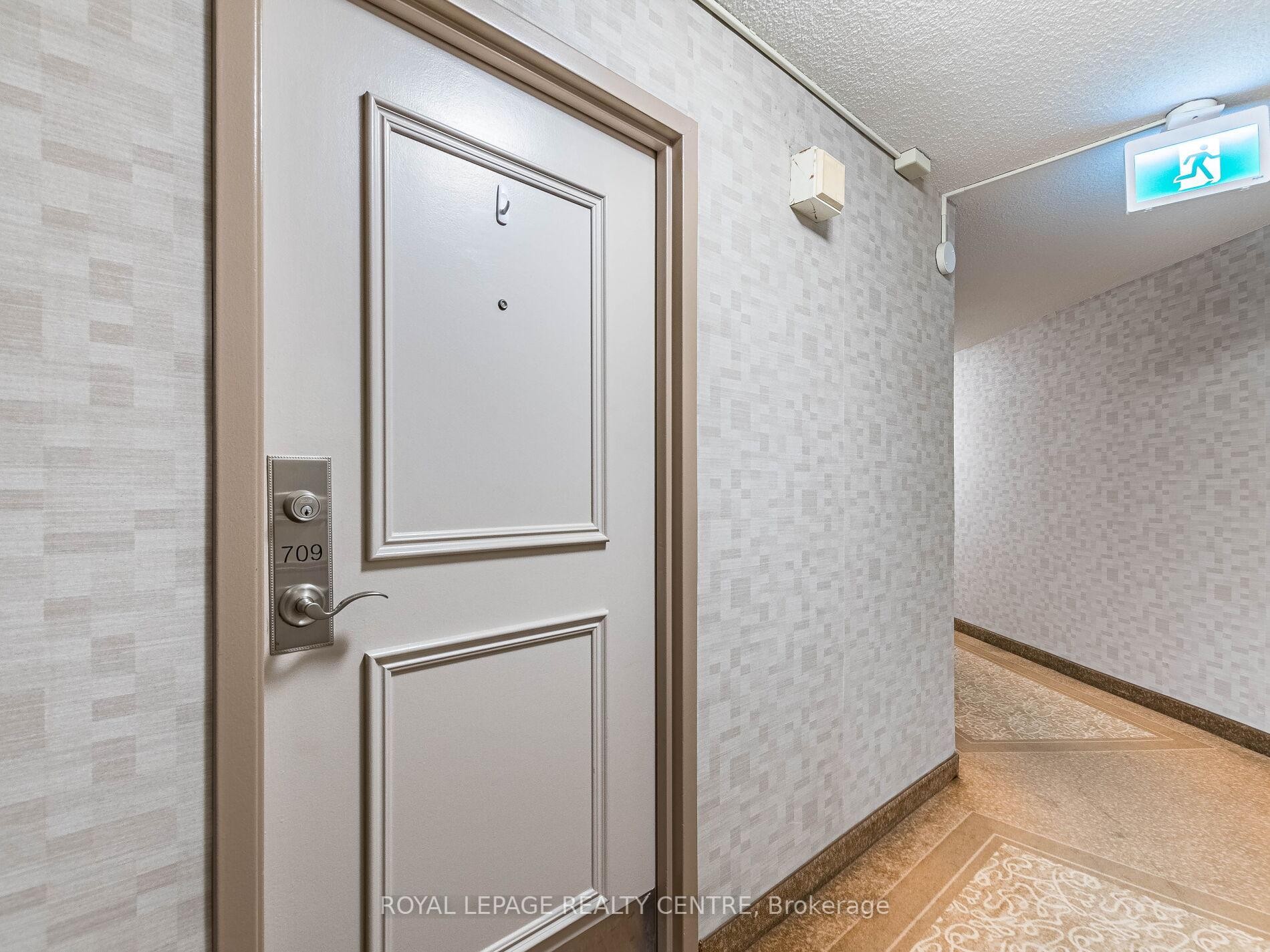 









1320


Mississauga Valley

Boulevard, 709,
Mississauga,




ON
L5A 3R6

