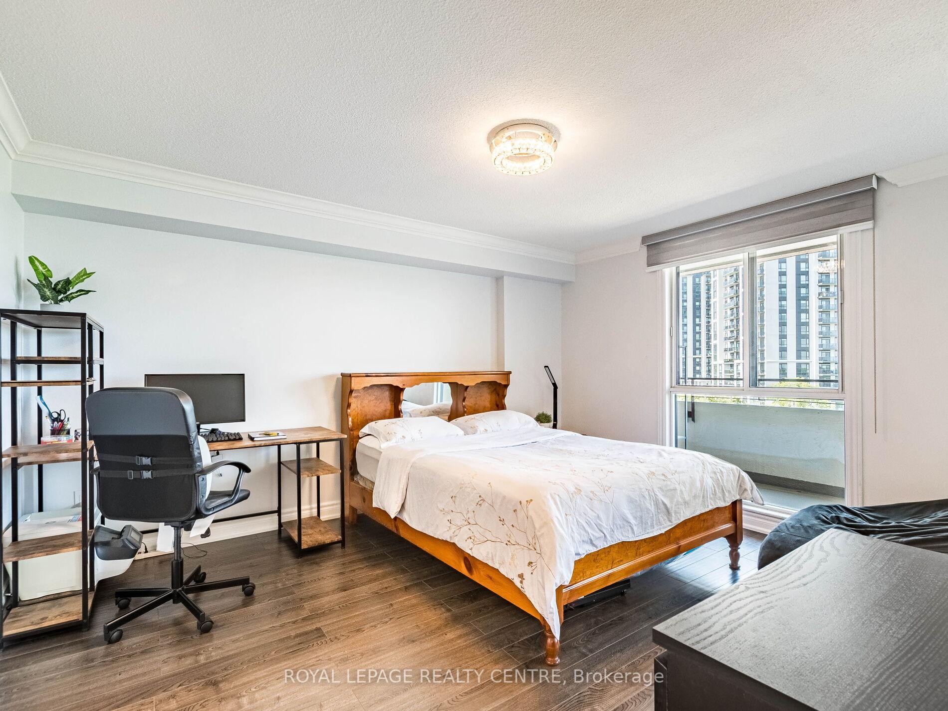 









1320


Mississauga Valley

Boulevard, 709,
Mississauga,




ON
L5A 3R6

