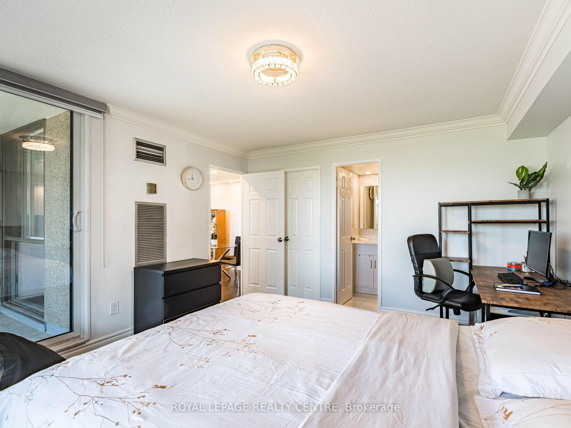









1320


Mississauga Valley

Boulevard, 709,
Mississauga,




ON
L5A 3R6

