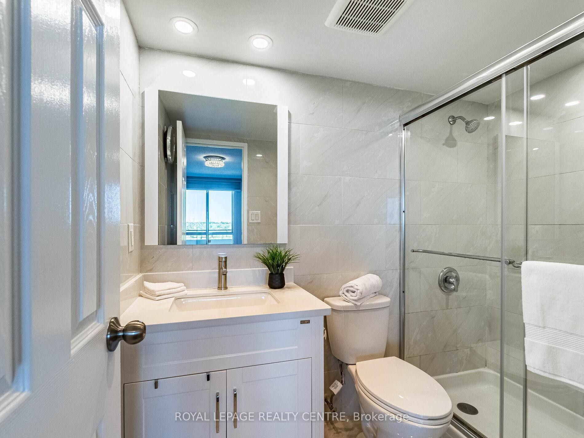 









1320


Mississauga Valley

Boulevard, 709,
Mississauga,




ON
L5A 3R6

