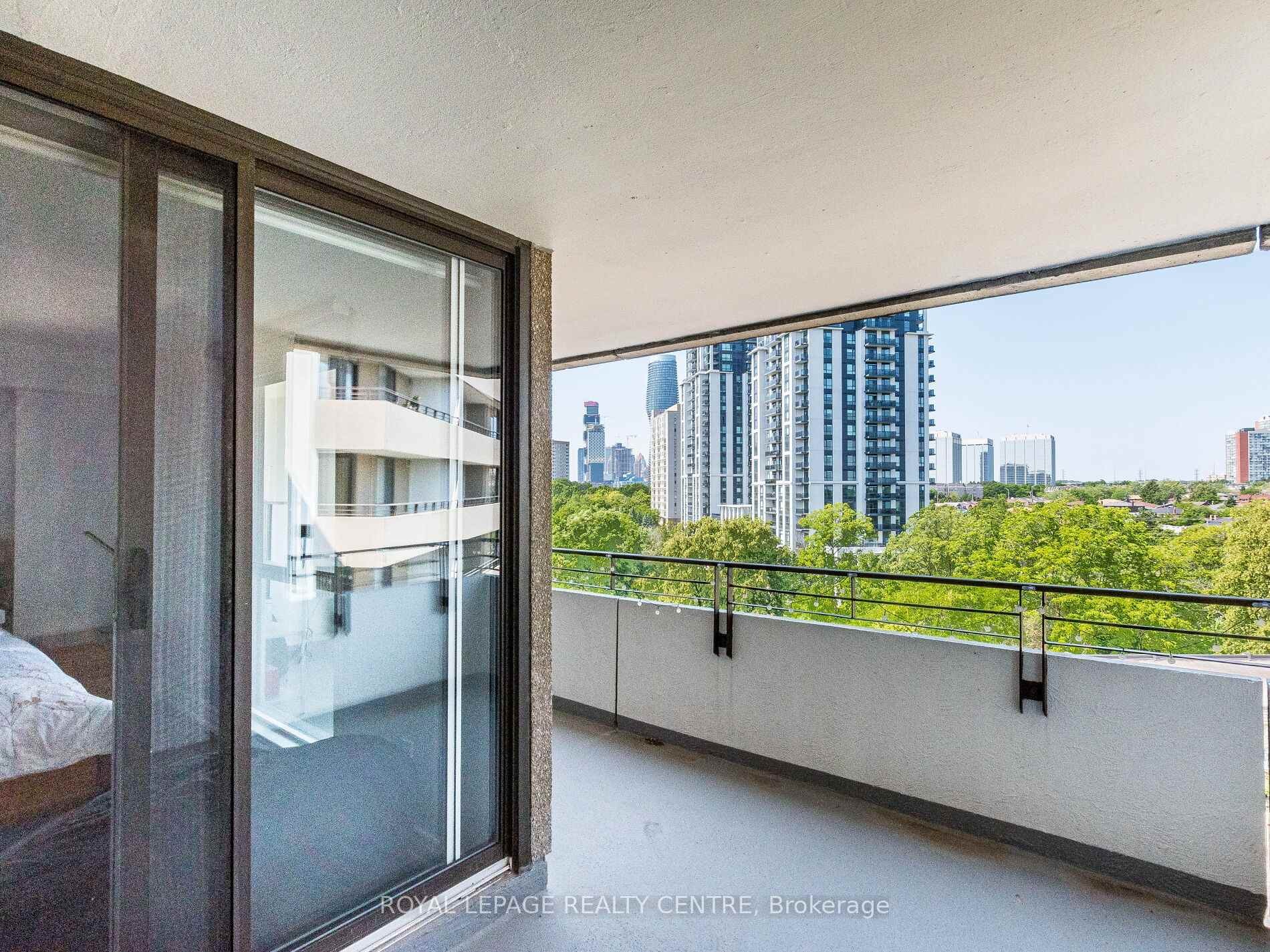 









1320


Mississauga Valley

Boulevard, 709,
Mississauga,




ON
L5A 3R6

