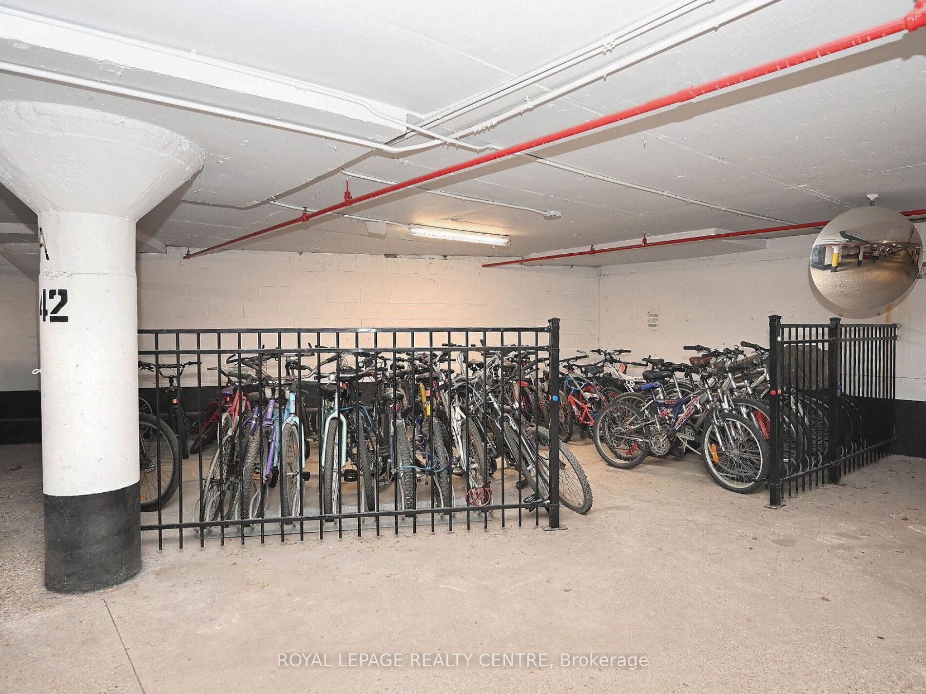 









1320


Mississauga Valley

Boulevard, 709,
Mississauga,




ON
L5A 3R6

