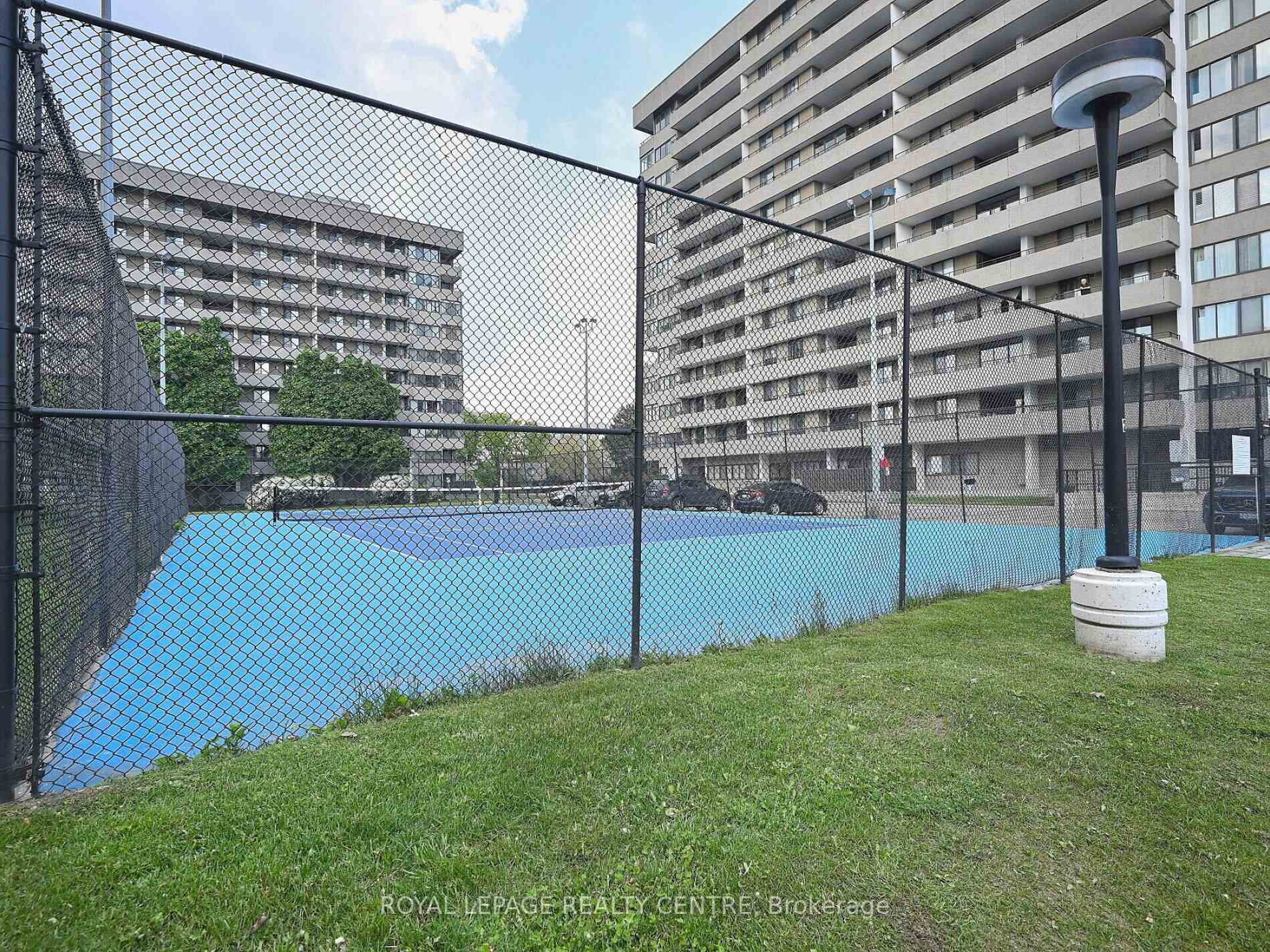









1320


Mississauga Valley

Boulevard, 709,
Mississauga,




ON
L5A 3R6

