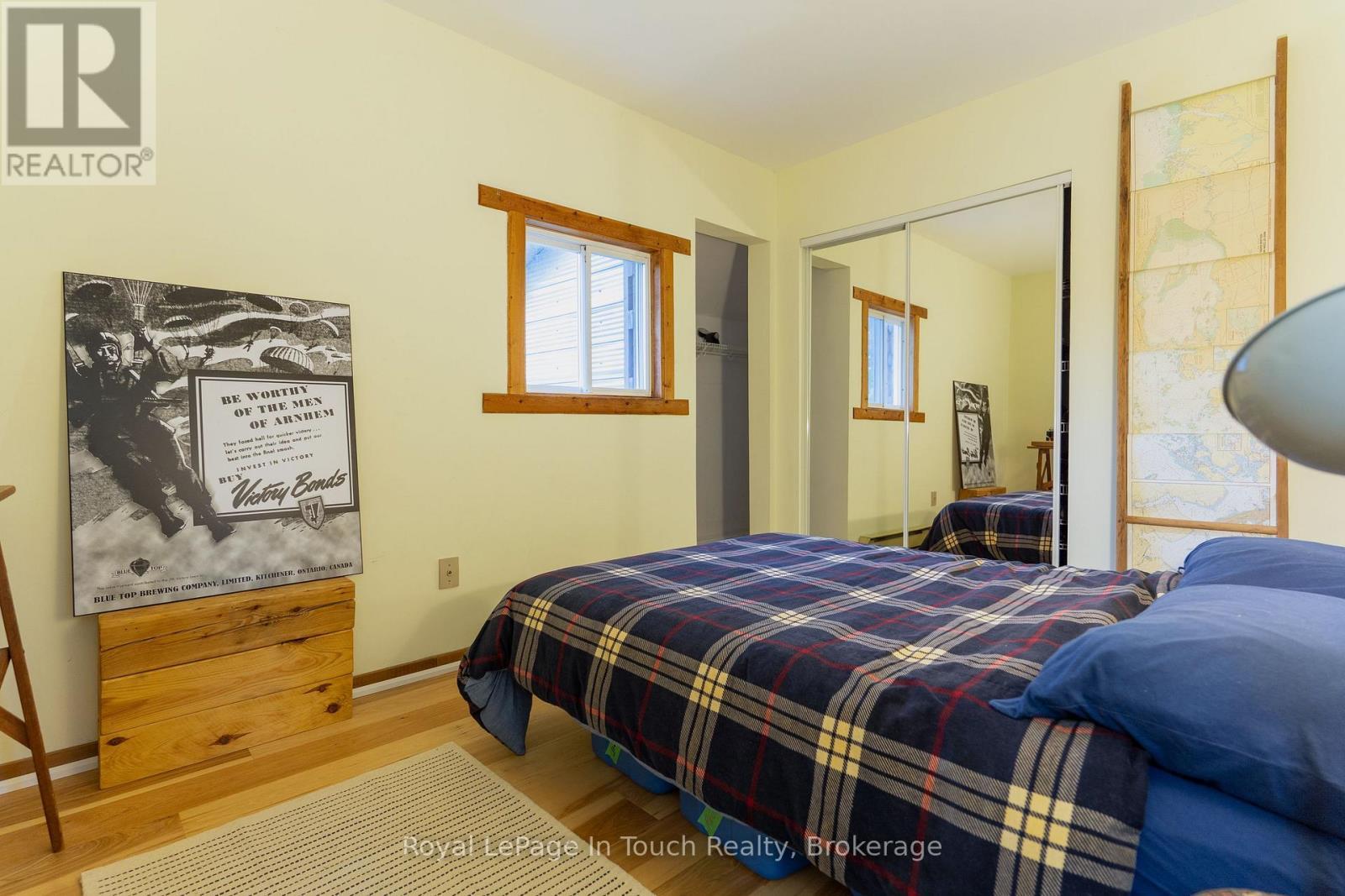 












1878 ISLAND 1040

,
Georgian Bay (Baxter),




Ontario
P0E1E0

