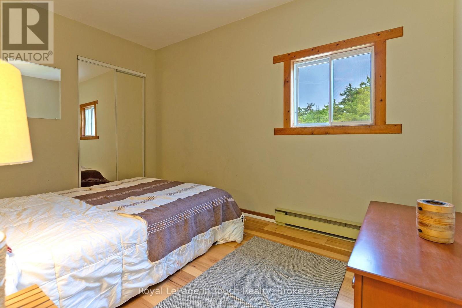 












1878 ISLAND 1040

,
Georgian Bay (Baxter),




Ontario
P0E1E0

