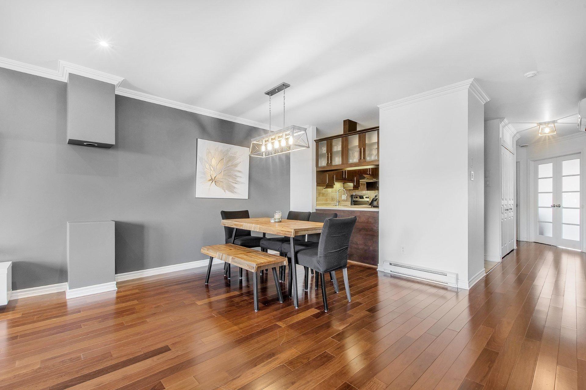 









691


Mtée des Pionniers

, 401,
Terrebonne (Lachenaie),




QC
J6V1T7

