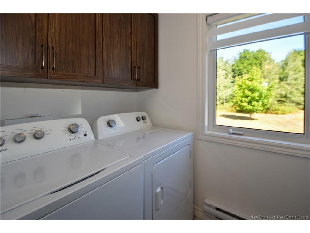 









3799


Principale

ST,
Tracadie,




NB
E1X 1E3

