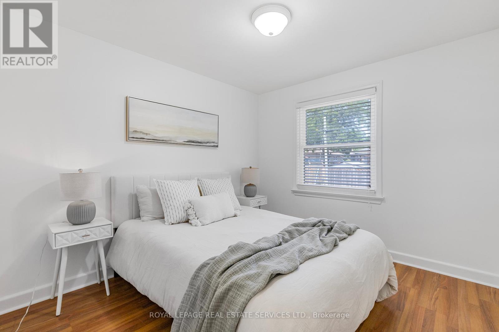 












2143 MOUNTAINSIDE DRIVE

,
Burlington,




Ontario
L7P1B3


