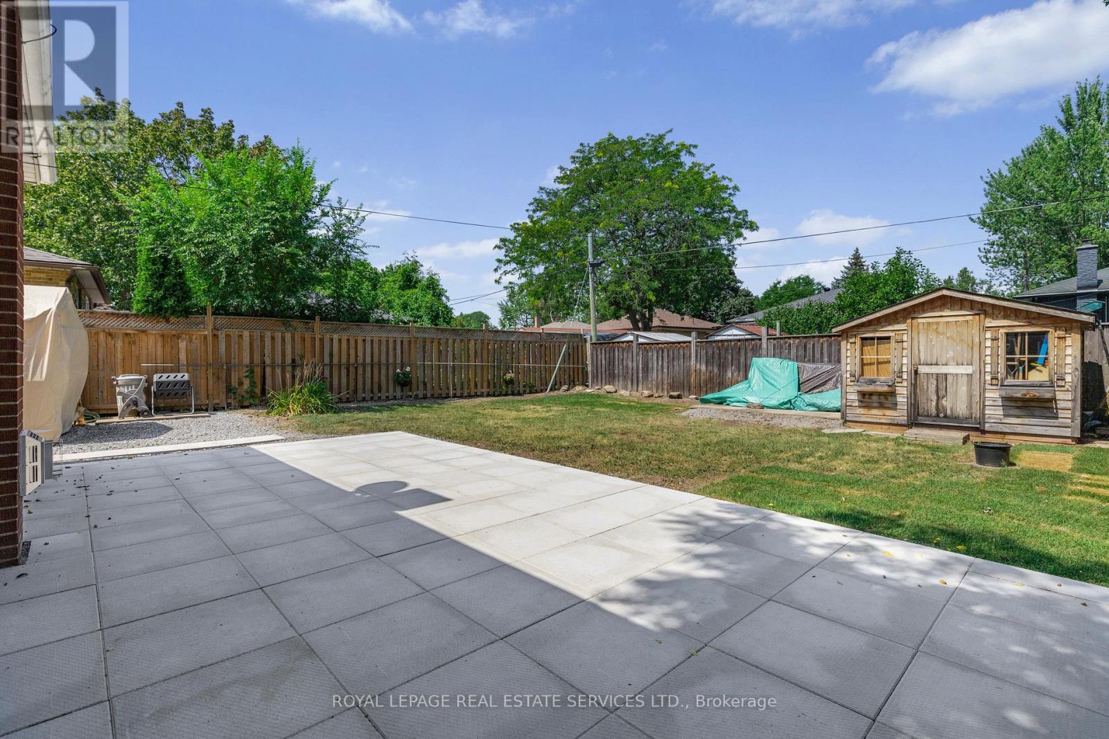 












2143 MOUNTAINSIDE DRIVE

,
Burlington,




Ontario
L7P1B3

