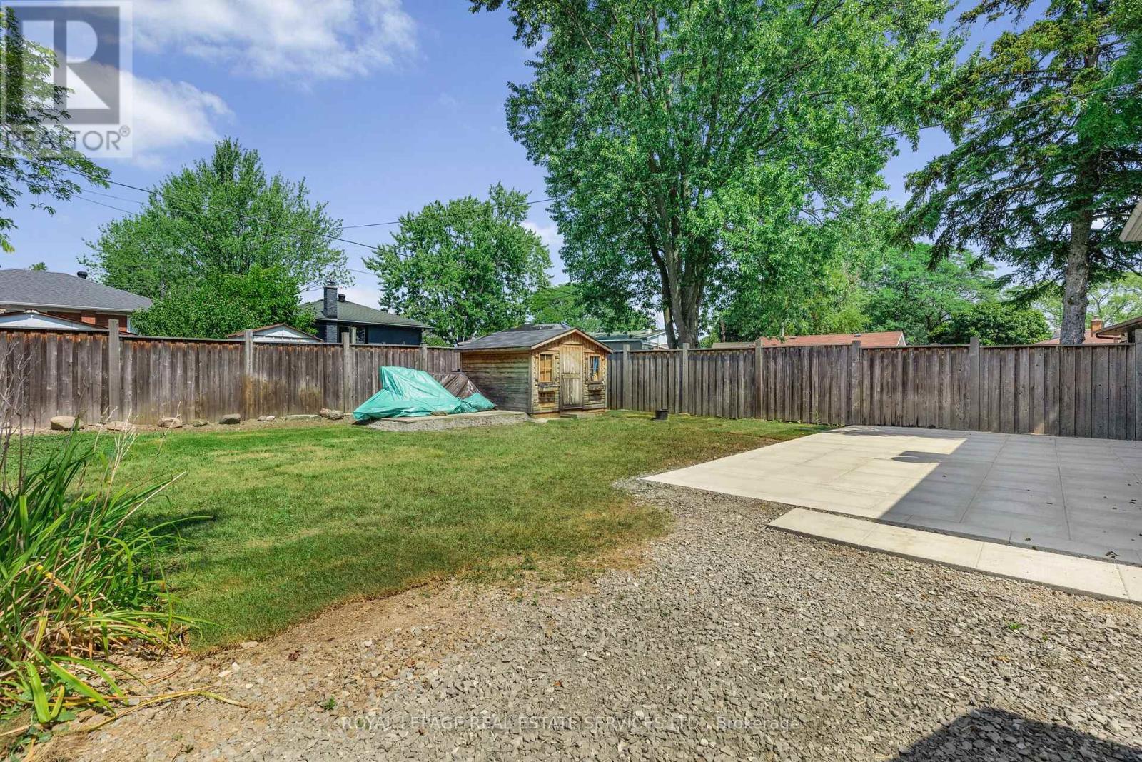 












2143 MOUNTAINSIDE DRIVE

,
Burlington,




Ontario
L7P1B3

