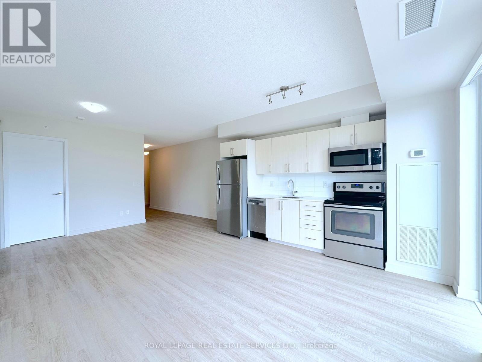 












510 - 763 WOODBINE AVENUE

,
Toronto,




Ontario
M4E2J4

