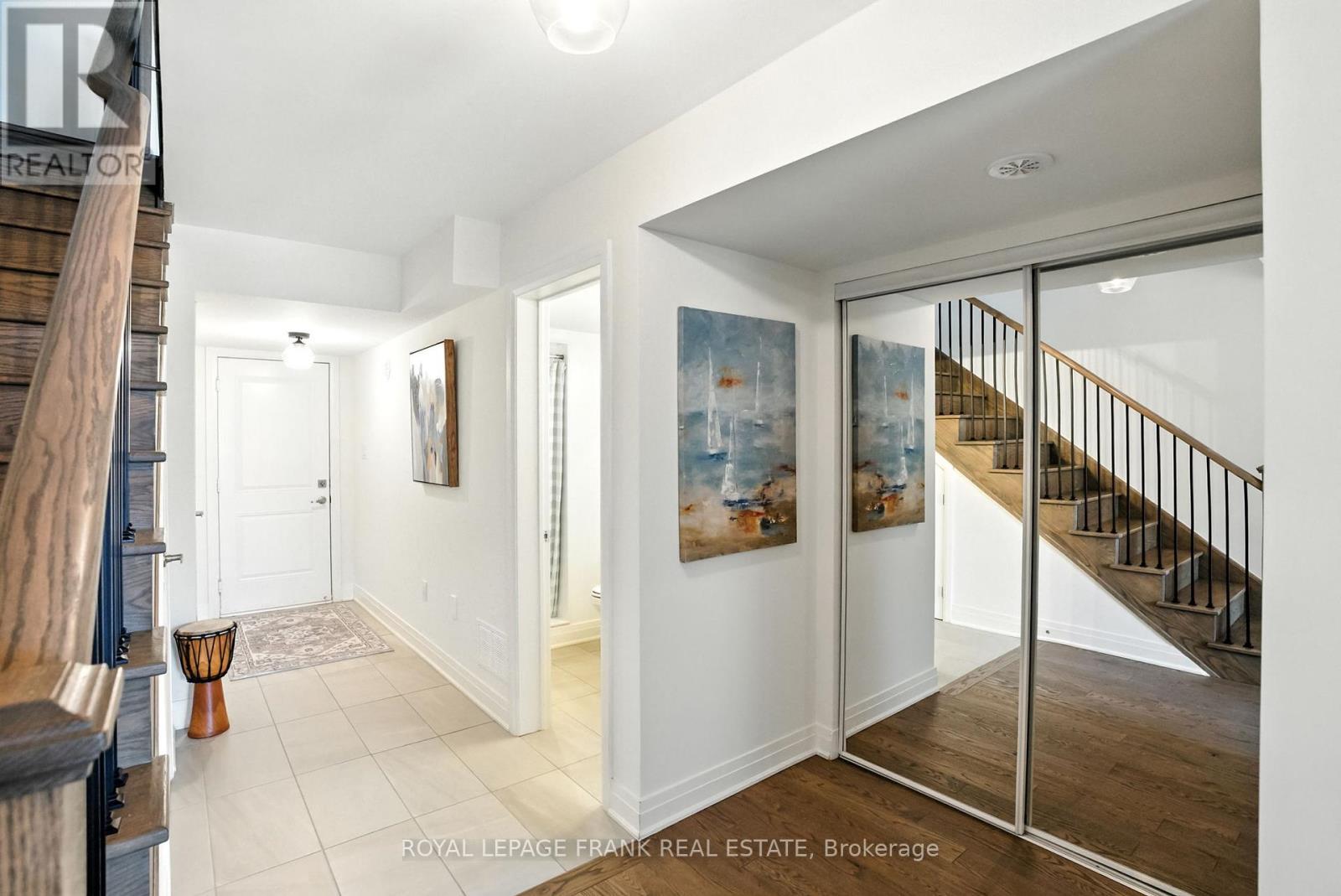 












17 - 647 PORT DARLINGTON ROAD

,
Clarington (Bowmanville),




Ontario
L1C7G2

