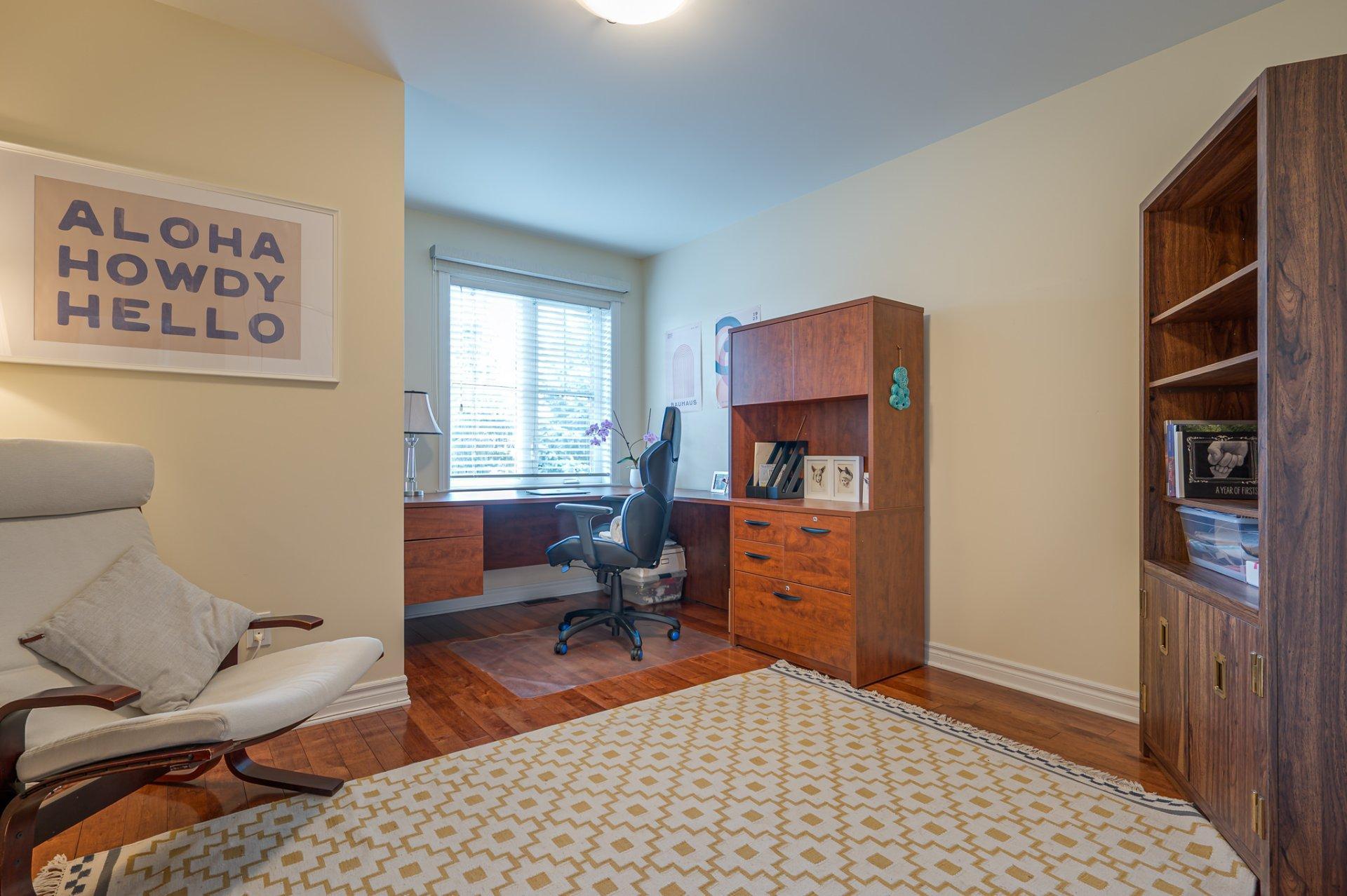 









1728


Rue du Tournesol

, 3,
Saint-Lazare,




QC
J7T3K6

