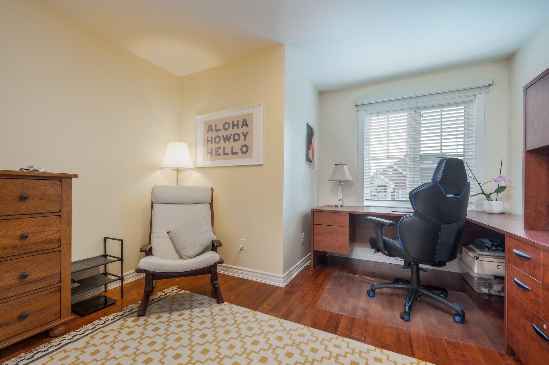 









1728


Rue du Tournesol

, 3,
Saint-Lazare,




QC
J7T3K6

