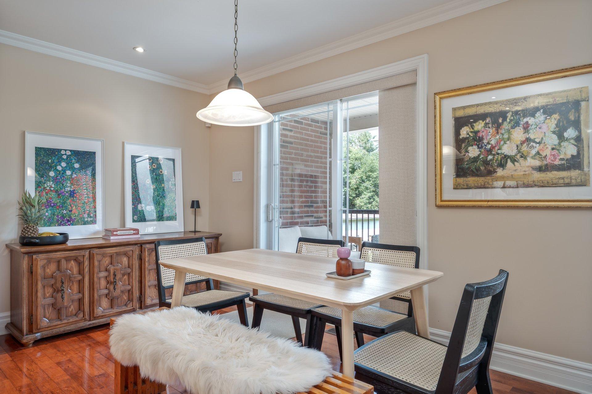 









1728


Rue du Tournesol

, 3,
Saint-Lazare,




QC
J7T3K6

