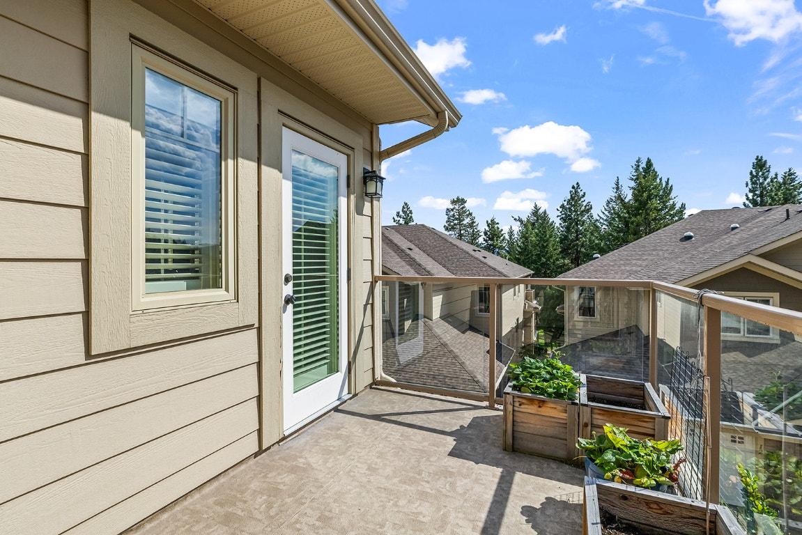 









2283


Shannon Heights

Court, 6,
West Kelowna,




BC
V4T 3B9

