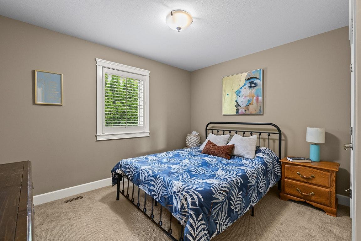









2283


Shannon Heights

Court, 6,
West Kelowna,




BC
V4T 3B9

