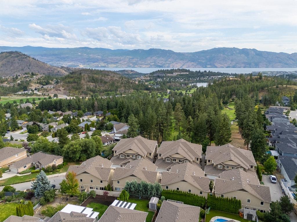 









2283


Shannon Heights

Court, 6,
West Kelowna,




BC
V4T 3B9

