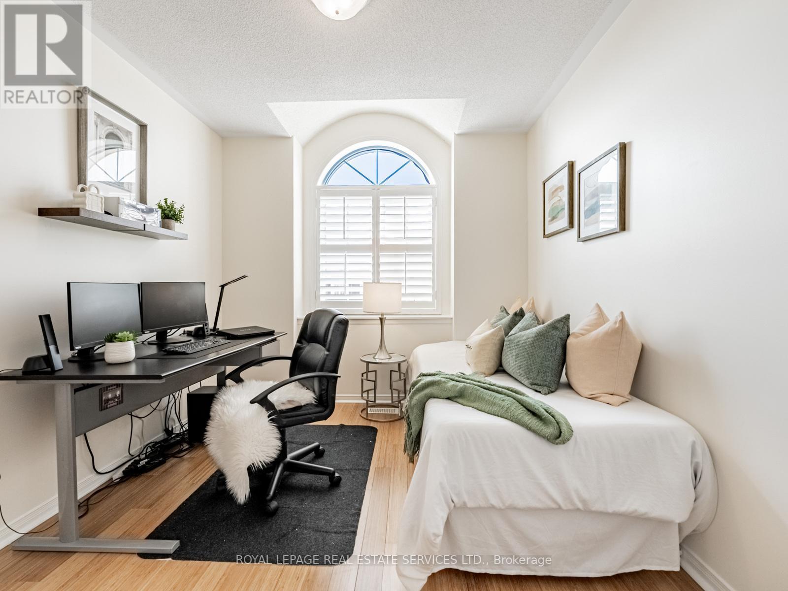 












3370 SOUTHWICK STREET

,
Mississauga,




Ontario
L5M7L5

