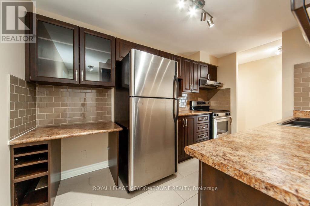 












1914 - 35 TRAILWOOD DRIVE

,
Mississauga,




Ontario
L4Z3L6

