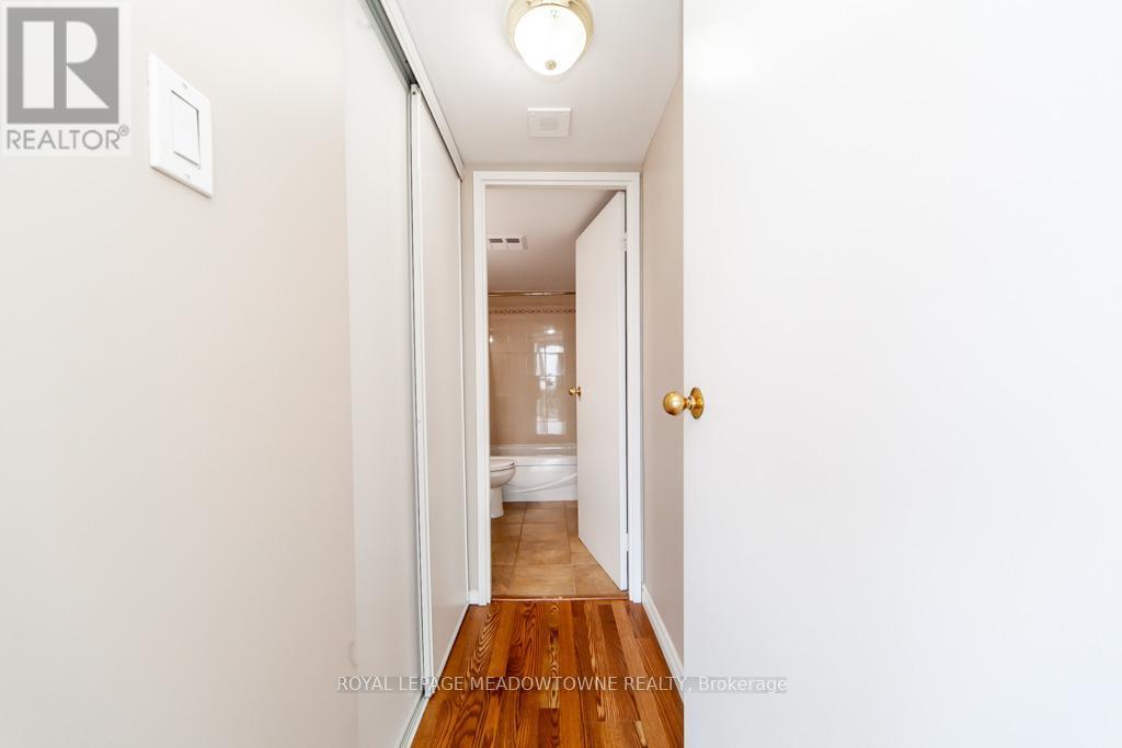 












1914 - 35 TRAILWOOD DRIVE

,
Mississauga,




Ontario
L4Z3L6

