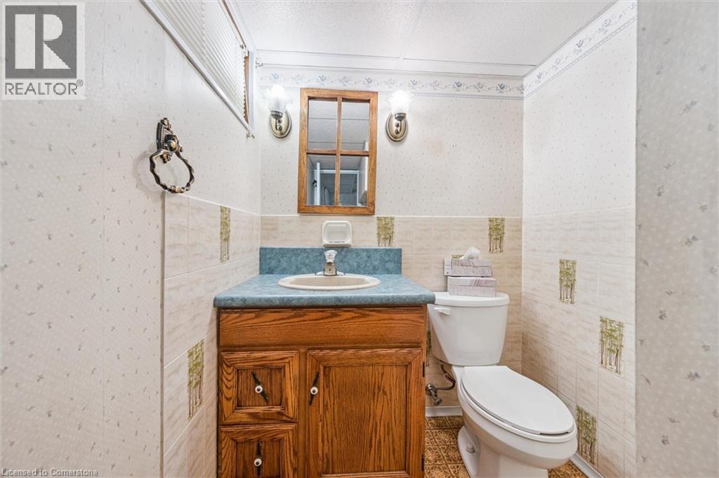 












24 PEEL Street

,
West Montrose,




Ontario
N0B2V0

