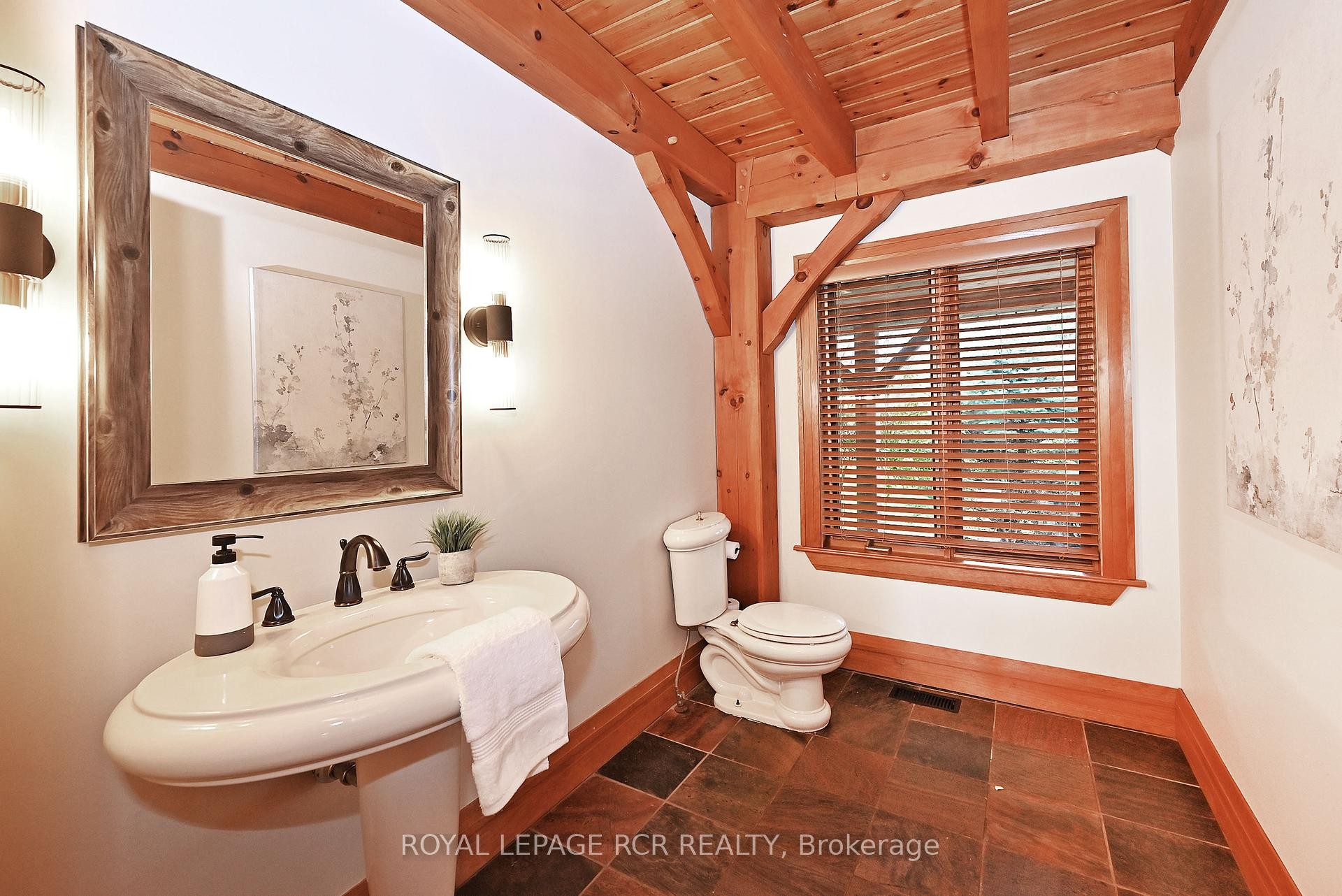 









3327


9

Line,
Bradford West Gwillimbury,




ON
L3Z 3S4

