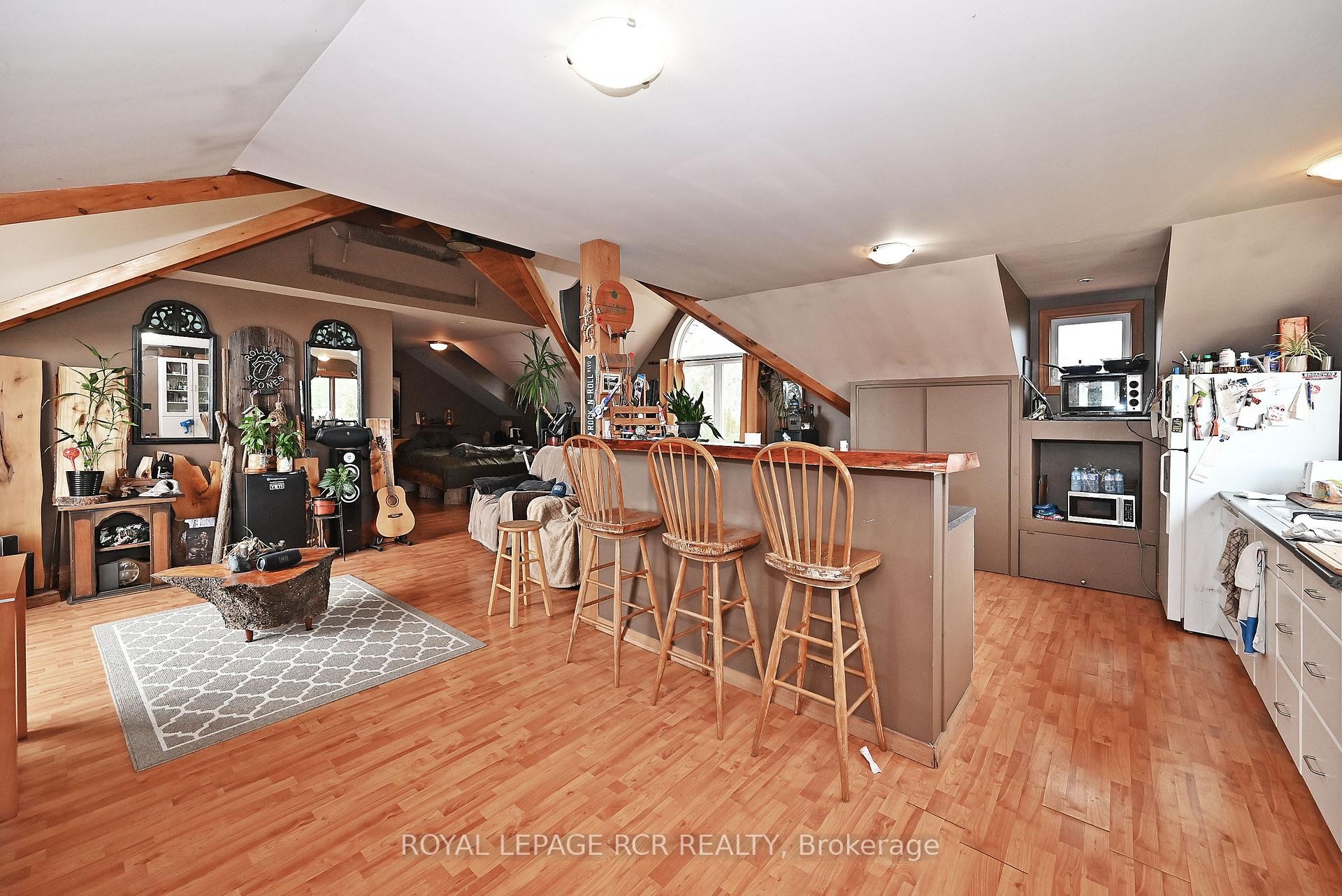 









3327


9

Line,
Bradford West Gwillimbury,




ON
L3Z 3S4

