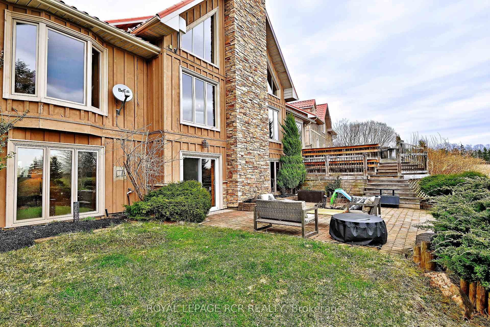 









3327


9

Line,
Bradford West Gwillimbury,




ON
L3Z 3S4

