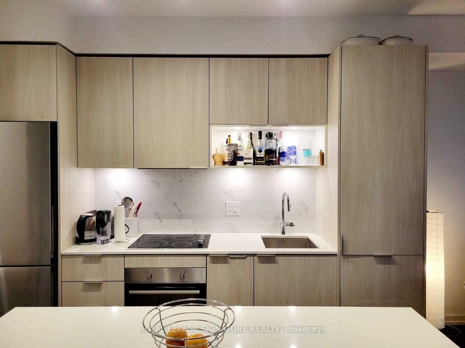 









20


Tubman

Avenue, 1706,
Toronto,




ON
M5A 0M5

