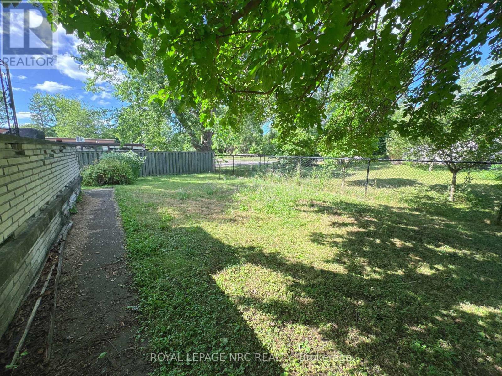 












BASEMENT - 925 BUFFALO ROAD

,
Fort Erie (Crescent Park),




Ontario
L2A5H3

