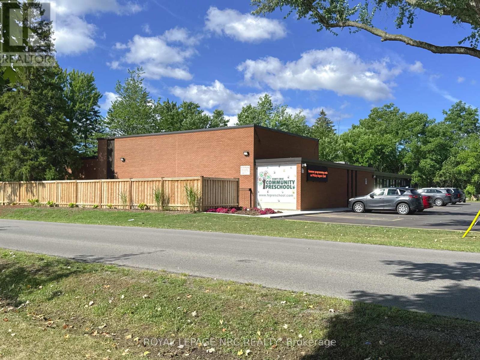 












BASEMENT - 925 BUFFALO ROAD

,
Fort Erie (Crescent Park),




Ontario
L2A5H3

