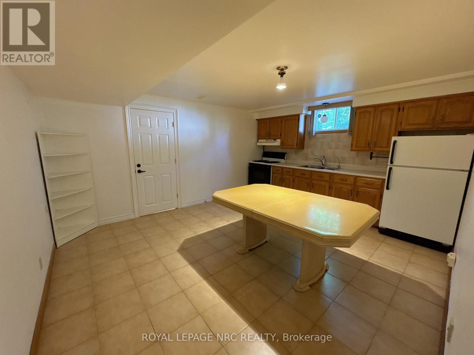 












BASEMENT - 925 BUFFALO ROAD

,
Fort Erie (Crescent Park),




Ontario
L2A5H3

