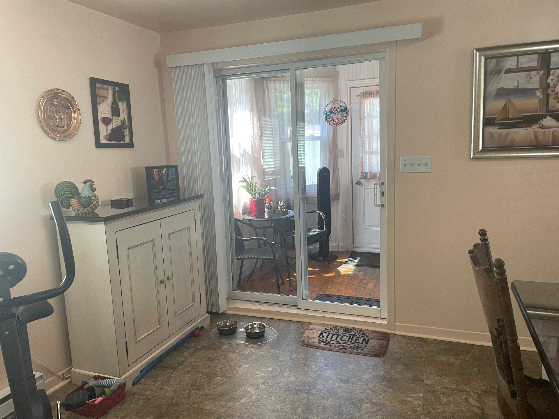 









338

 - 340


Rue Laurier

,
Saint-Jean-sur-Richelieu,




QC
J3B6L3

