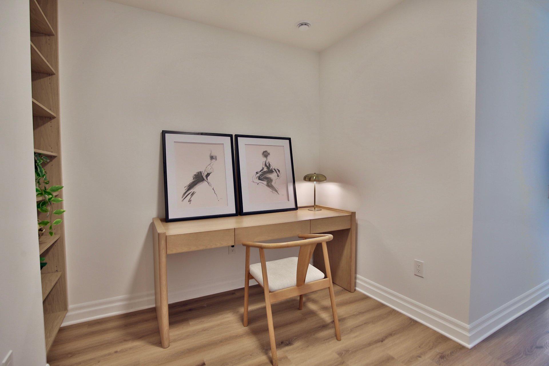 









2100


Rue Benoit

, 102,
Saint-Bruno-de-Montarville,




QC
J3V6N5

