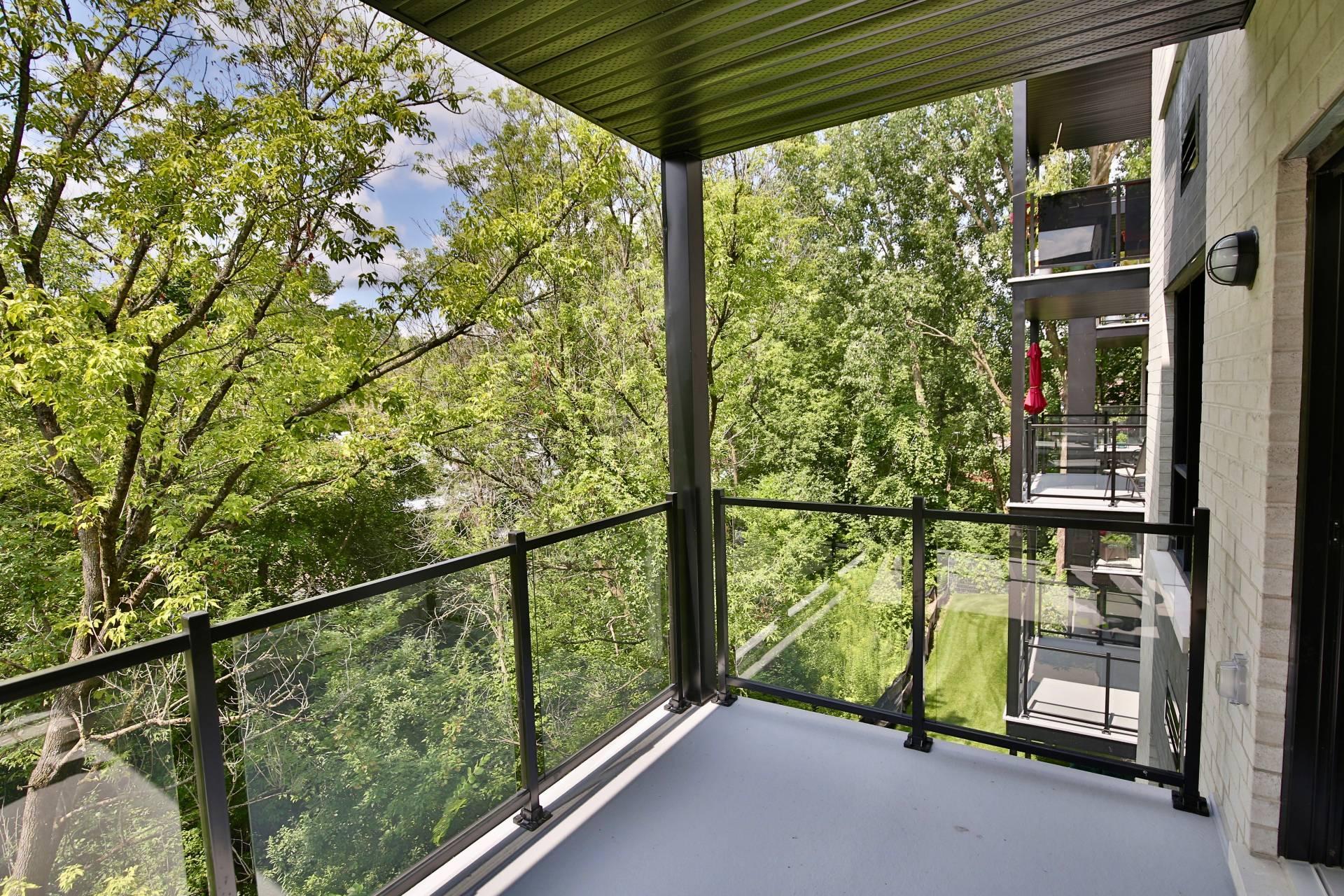 









2100


Rue Benoit

, 102,
Saint-Bruno-de-Montarville,




QC
J3V6N5

