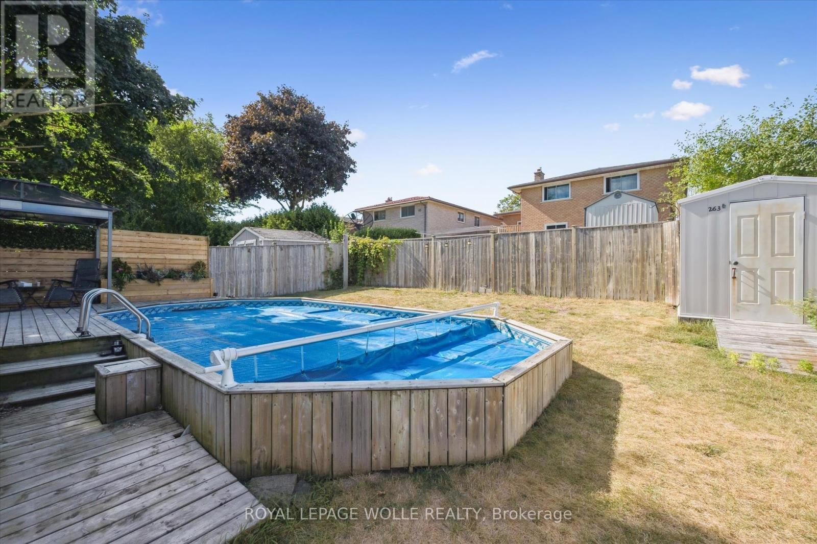 












263 THE COUNTRY WAY

,
Kitchener,




Ontario
N2E2V6

