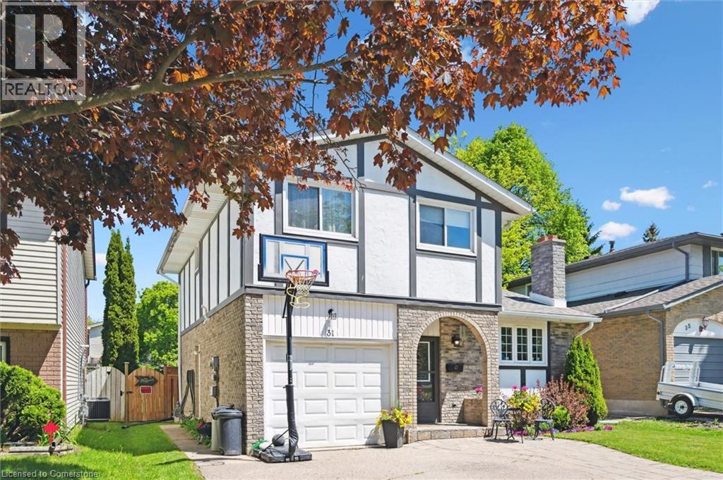 












31 DRIFTWOOD Place

,
Kitchener,




Ontario
N2N1W3

