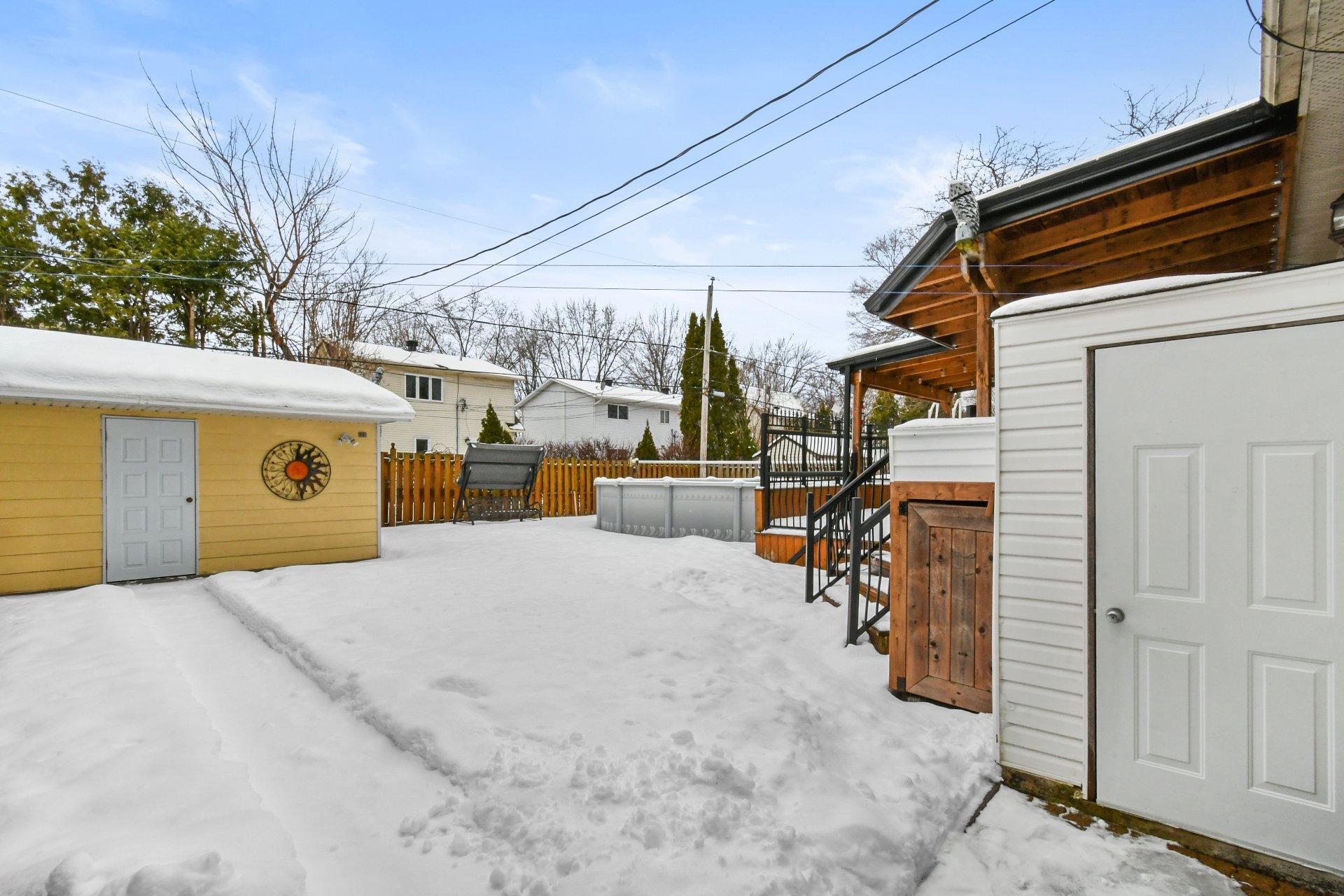 









31


Av. de Médoc

,
Candiac,




QC
J5R4V8

