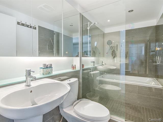 









1414


Rue Chomedey

, 1747,
Montréal (Ville-Marie),




QC
H2H0A2


