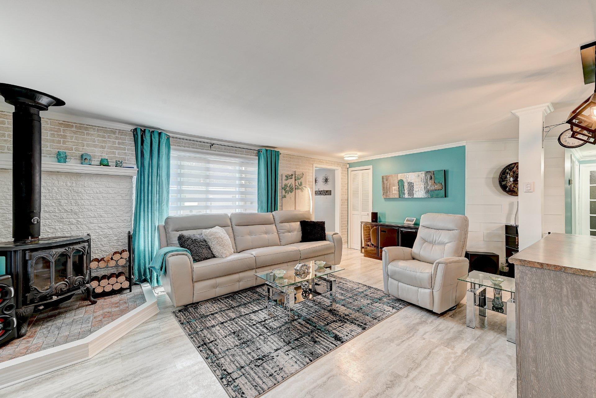 









21


6e Rue O.

,
Saint-Mathieu,




QC
J0L2H0


