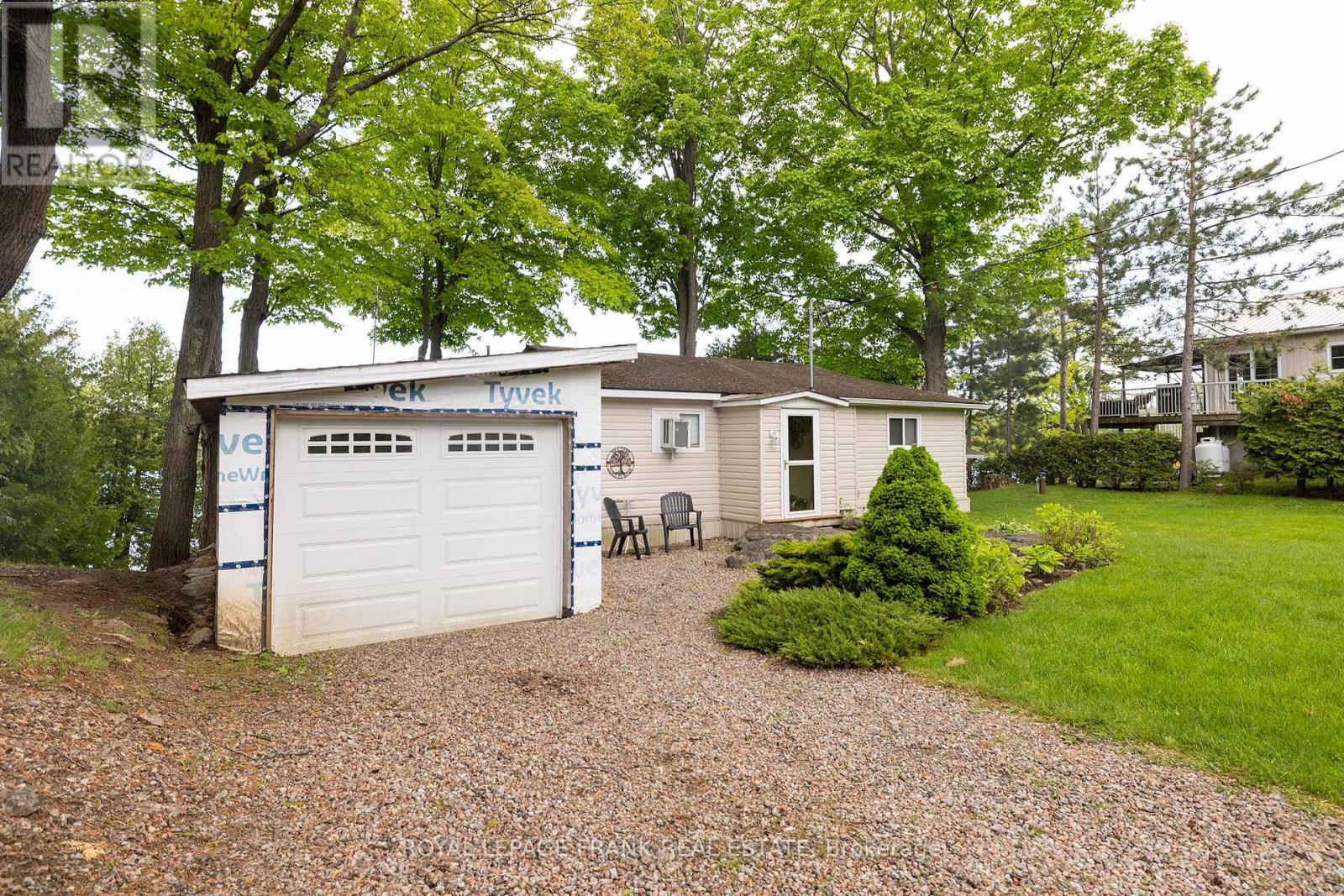












26 FIRE ROUTE 60

,
Trent Lakes,




Ontario
K0L1J0

