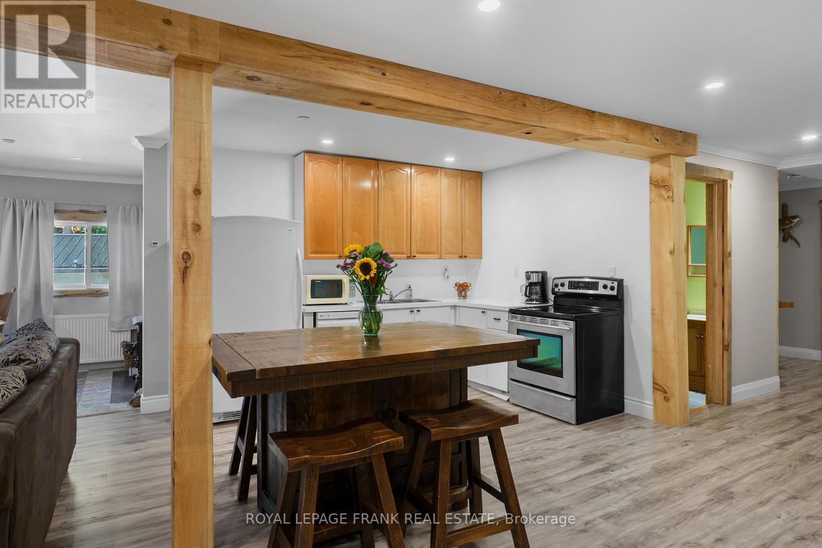 












230-232 LAKE DALRYMPLE ROAD

,
Kawartha Lakes (Carden),




Ontario
L0K1W0

