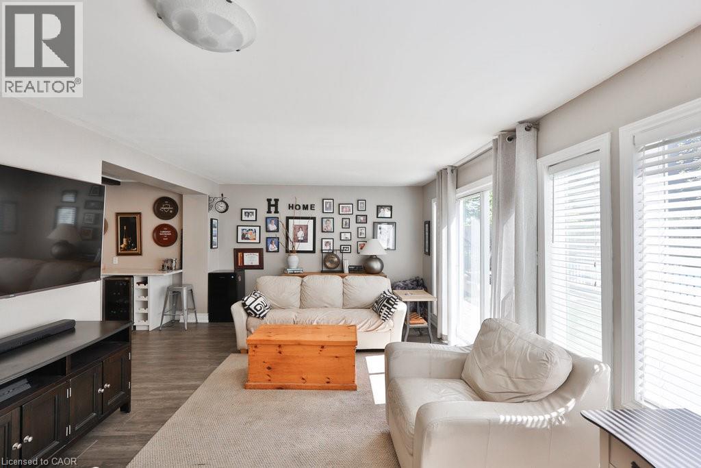 












1404 LEWISHAM Drive

,
Mississauga,




Ontario
L5J3R3

