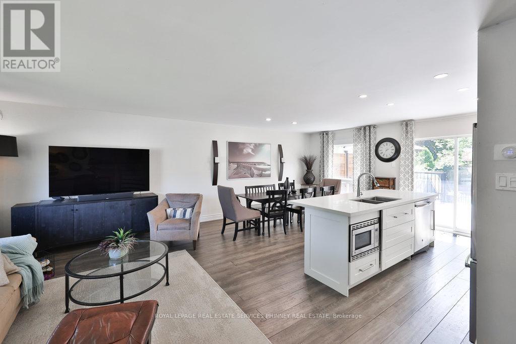 












1404 LEWISHAM DRIVE

,
Mississauga,




Ontario
L5J3R3

