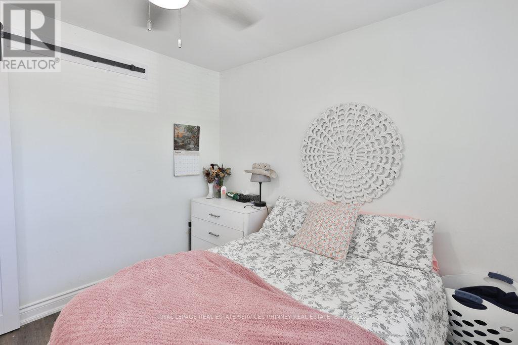 












1404 LEWISHAM DRIVE

,
Mississauga,




Ontario
L5J3R3

